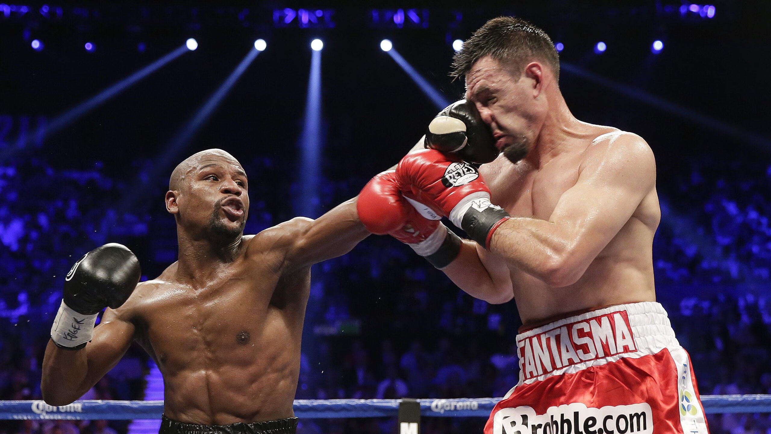 世界排名争夺战之夜，东契奇关键制胜，独行侠的欧洲魔术师如何改写历史