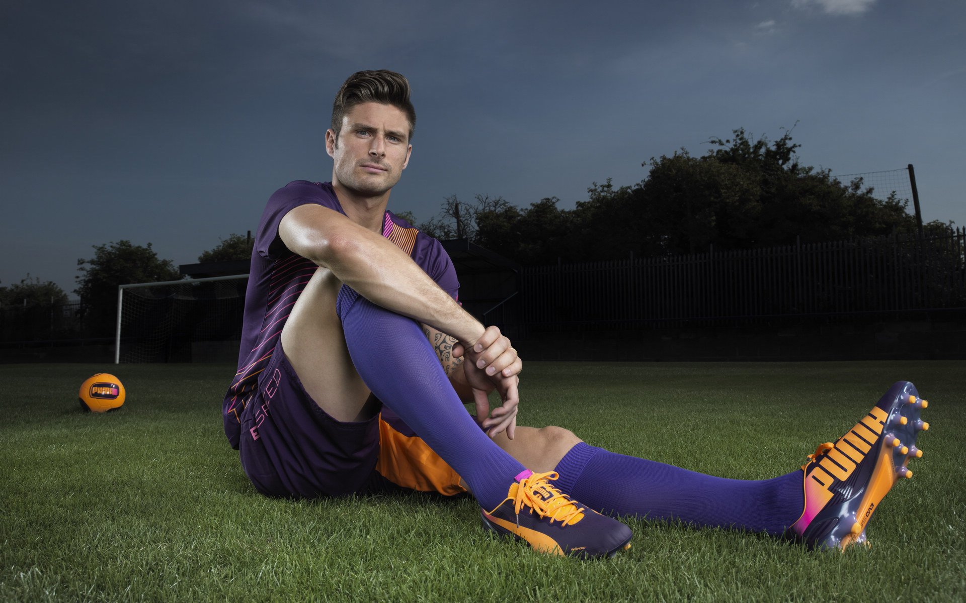 梅赛德斯完胜索伯之夜，勒克莱尔用一团烈焰点燃整个F1赛场